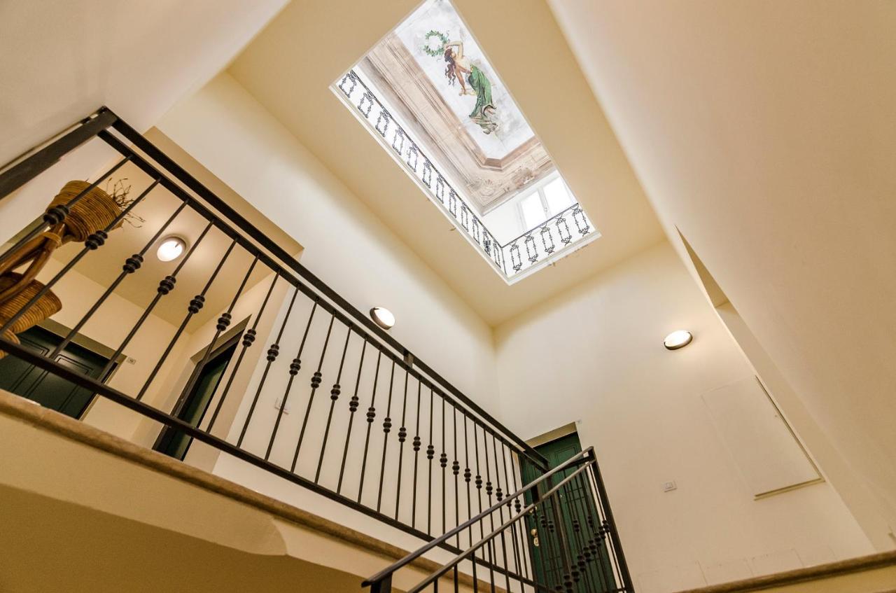 Flat 13: Elegante E Luminoso Con Terrazzo Privato Apartment Bologna Ngoại thất bức ảnh